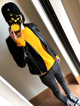 「Gosha Rubchinskiy（ゴーシャラブチンスキー）のアイテム（スウェット、イエロー系）」を使った、kancham☆さん（レディース・170cm）の春コーディネート