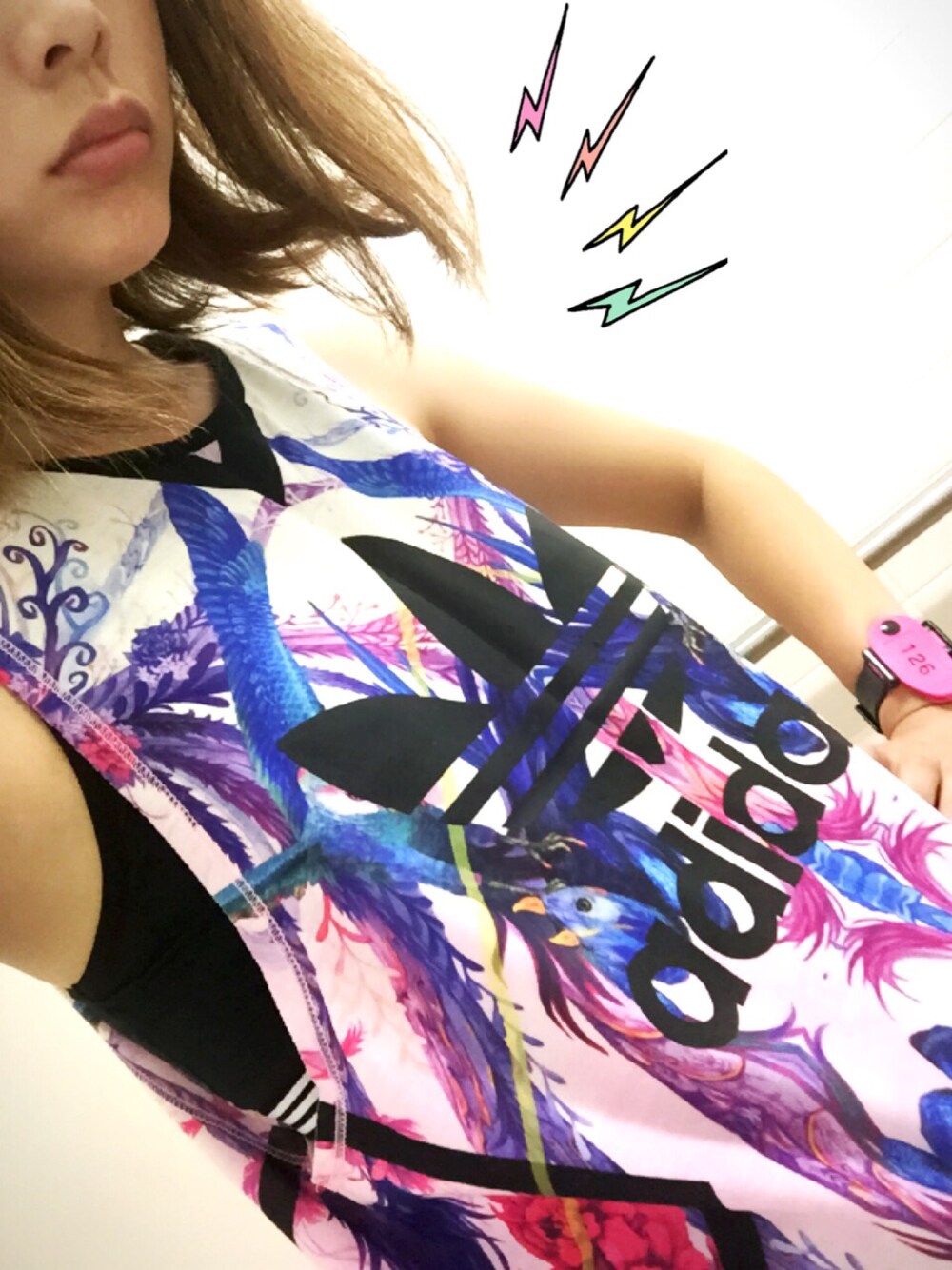 「ジム、adidas、adidas originals、タンクトップ、夏、summer、スポーツミックス」｜「adidas Originalsのアイテム（タンクトップ、パープル系）」を使った、あんずさん（レディース・155cm）の夏コーディネートの1枚目の写真