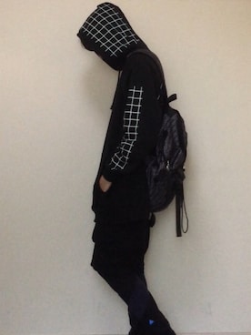 「THE TEST（ザ テスト）のアイテム（パンツ）」を使った、サカナカズマさん（メンズ・175cm）の春コーディネート