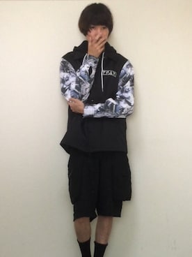 「THE TEST（ザ テスト）のアイテム（ジャケット/アウター）」を使った、サカナカズマさん（メンズ・175cm）の春コーディネート