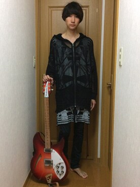 「THE TEST（ザ テスト）のアイテム（パンツ）」を使った、サカナカズマさん（メンズ・175cm）の夏コーディネート