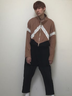 「MUZE（ミューズ）のアイテム（その他アウター）」を使った、サカナカズマさん（メンズ・178cm）の秋コーディネート