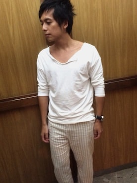 「MANGO（マンゴ）のアイテム（サンダル）」を使った、kuo li chieh さん（メンズ・166cm）の秋コーディネート