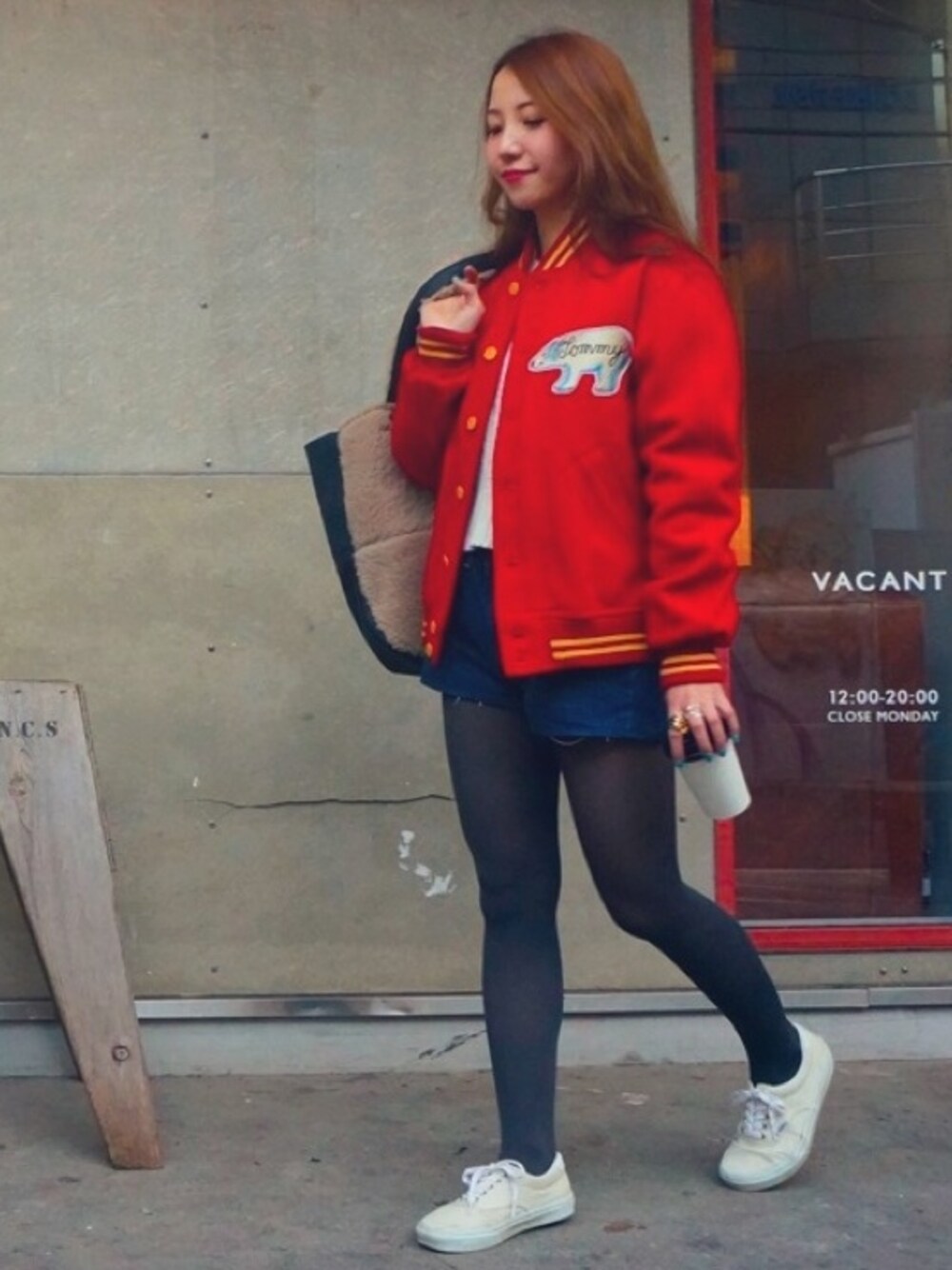 インパクティスケリー　スタジャン Inpaichthys kerriのスタジャンを使った人気ファッション