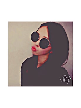 「WEGO（ウィゴー）のWEGO/ラウンドタイプサングラス（サングラス、ブラック系）」を使った、S さん（レディース・170cm）の春コーディネート