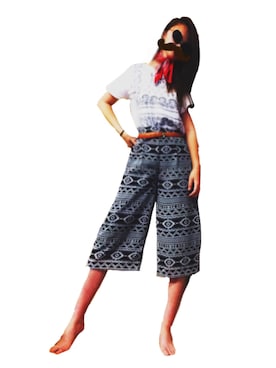 「INGNI（イング）のアイテム（スラックス、ブラック系）」を使った、S さん（レディース・170cm）の春コーディネート