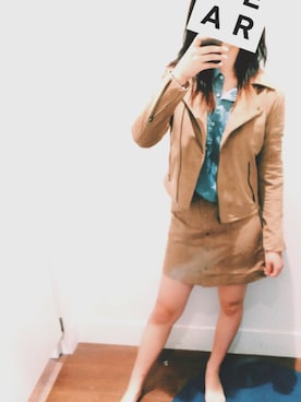 「GAP（ギャップ）のアイテム（スカート、ベージュ系）」を使った、S さん（レディース・170cm）の秋コーディネート