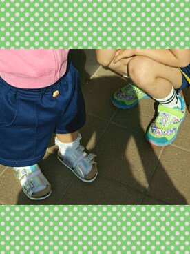 「fafa（フェフェ）のアイテム（スニーカー）」を使った、M＆Aさん（レディース・165cm）の夏コーディネート