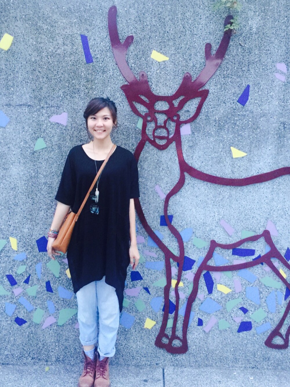 「zoo、summer、fashion、fun&daily」｜「Dr. Martensのアイテム（ブーツ、レッド系）」を使った、xubotさん（レディース・170cm）の秋コーディネートの1枚目の写真