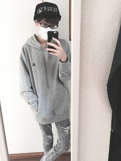 Rye Rebertasのキャップを使ったコーディネート Wear