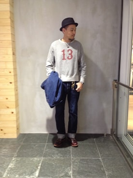 「スウエット」｜「アイテム（財布/小物）」を使った、matsuuraさん（メンズ・189cm）の冬コーディネート