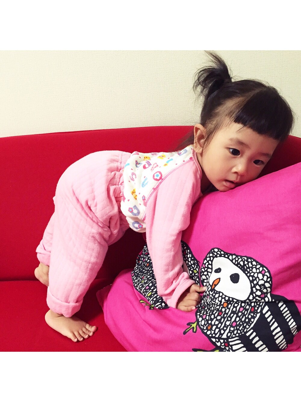 「パジャマ、西松屋、1歳、女の子、キッズ、kids、娘、おやすみなさい」｜「西松屋のアイテム（その他、ピンク系）」を使った、tinyjohnさん（キッズ・80cm）の秋コーディネートの1枚目の写真