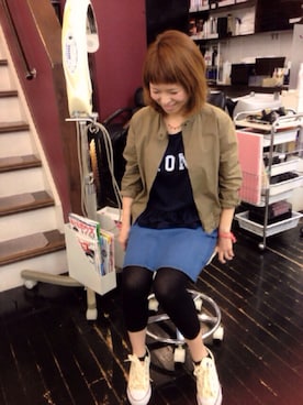 「アイテム（ミリタリージャケット）」を使った、mayuさん（レディース・153cm）の春コーディネート