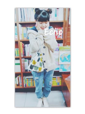 「アイテム（クラッチバッグ、グレー系）」を使った、echoさん（レディース・156cm）の冬コーディネート