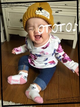 「くつした」｜「アイテム（ニットキャップ/ビーニー）」を使った、おと♪さん（キッズ・70cm）の秋コーディネート