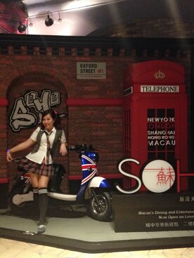 「PUBLIC SCHOOL（パブリックスクール）のアイテム（セットアップ）」を使った、Cheongolduckさん（レディース・157cm）の秋コーディネート