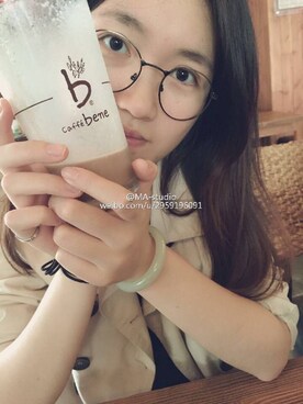 「FOREVER 21」｜「アイテム（トレンチコート）」を使った、OXY さん（レディース・172cm）の夏コーディネート
