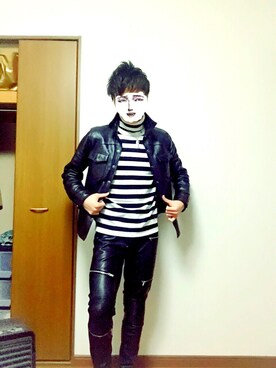 「DOWBL（ダブル）のアイテム（ニット/セーター）」を使った、senさん（メンズ・175cm）の冬コーディネート