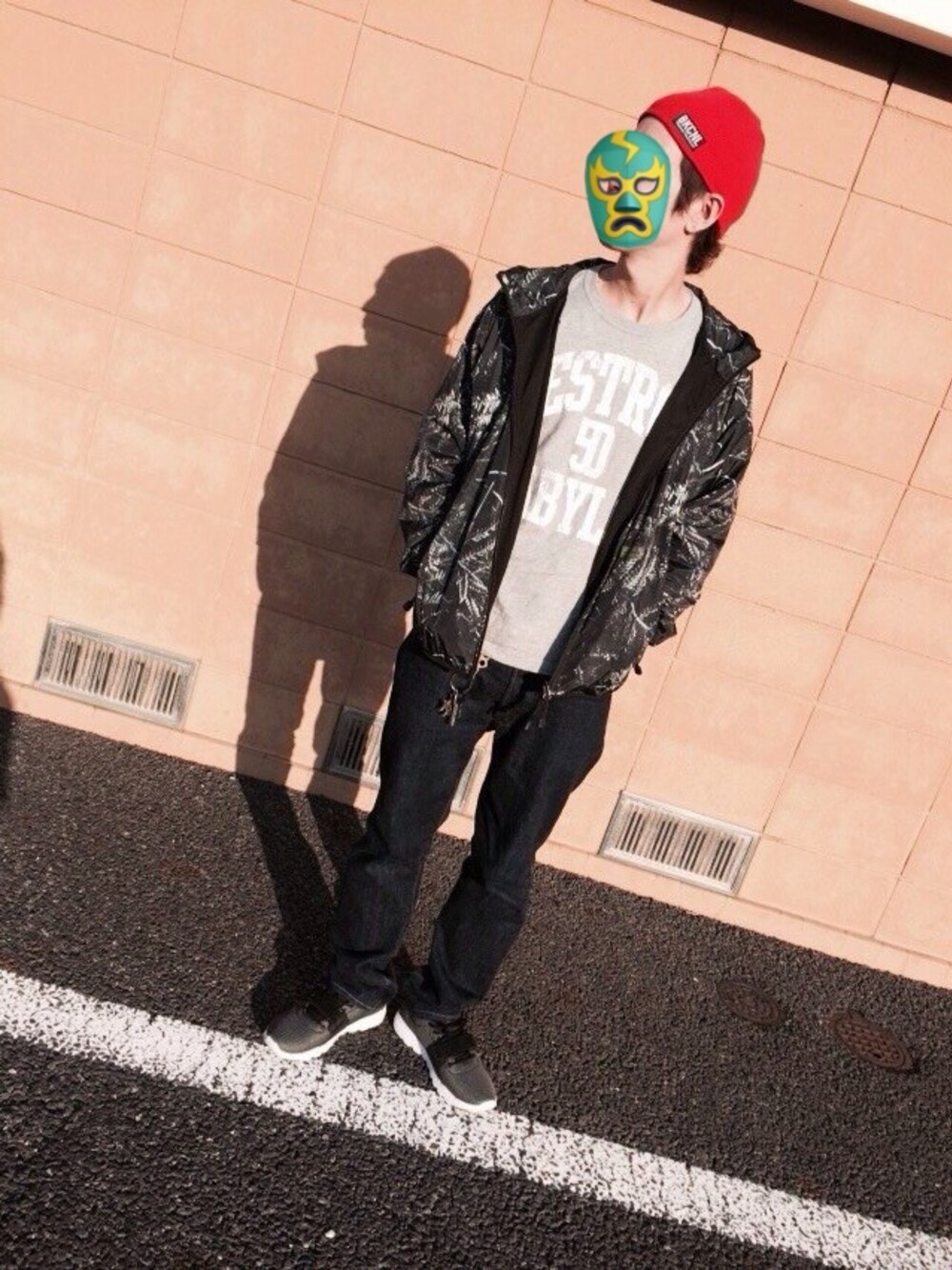 「NikeSB、BACK CHANNEL、ストリート、street、duppies、迷彩」｜「50DUPPIESのアイテム（ナイロンジャケット、グリーン系）」を使った、RINTAROさん（メンズ・172cm）の秋コーディネートの1枚目の写真