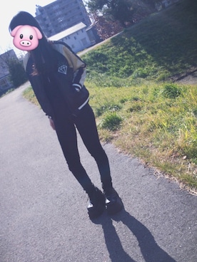 「GAP（ギャップ）のアイテム（パンツ、ブラック系）」を使った、K.さん（レディース）の冬コーディネート