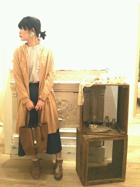 「アイテム（カーディガン/ボレロ、オレンジ系）」を使った、Asaki Toguchiさん（レディース・155cm）の春コーディネート