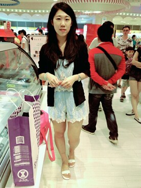 Peggy Pei-chen Wangさんのコーディネート