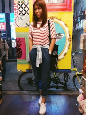 「PULL&BEAR（プルアンドベア）のアイテム（カバーオール）」を使った、Mannga ellichoi さん（レディース・170cm）の秋コーディネート