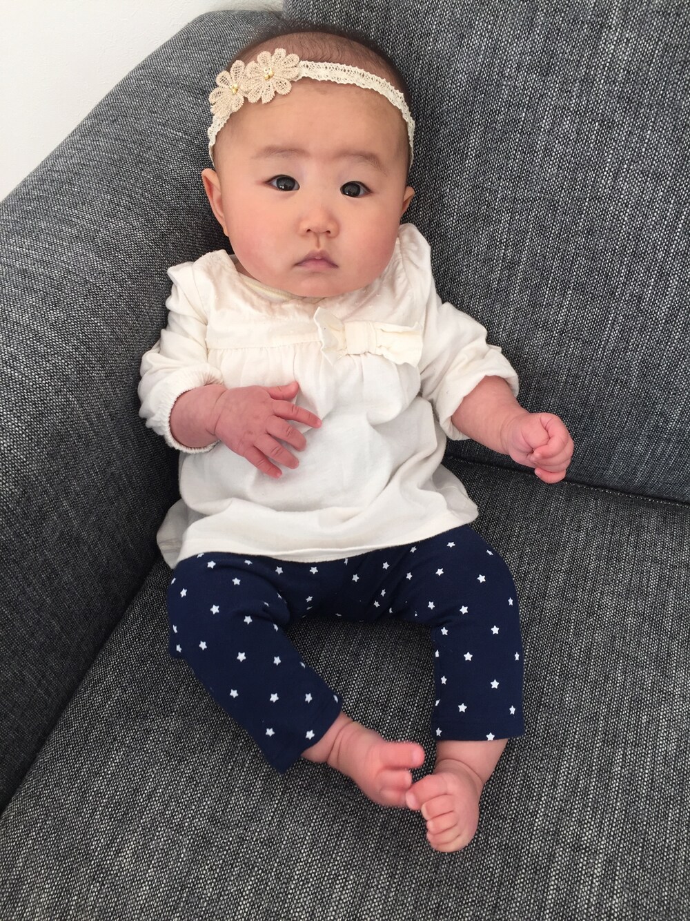 「ギャップベビー、オールドネイビー、ハンドメイド、70cm、おはげちゃん」｜「GAPのアイテム（トップス、ホワイト系）」を使った、Sayakaさん（キッズ・60cm）の冬コーディネートの1枚目の写真