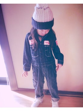 「DENIM DUNGAREE（デニムダンガリー）のアイテム（つなぎ/オールインワン）」を使った、rinonさん（キッズ・110cm）の秋コーディネート