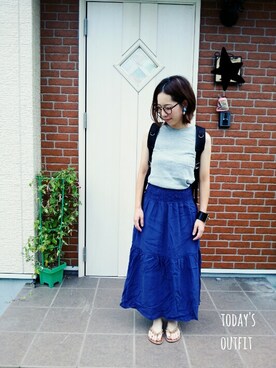 「アイテム（イヤリング、ブルー系）」を使った、 takakoさん（レディース・155cm）の秋コーディネート