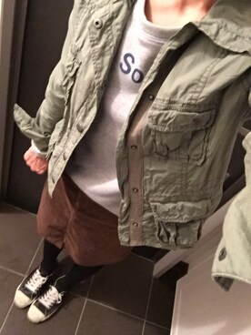 「Abercrombie&Fitch（アバークロンビーアンドフィッチ）のアイテム（ミリタリージャケット）」を使った、nkkh♣️さん（レディース・163cm）の秋コーディネート