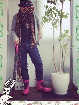 「Dr. Martens（ドクターマーチン）のアイテム（レインシューズ）」を使った、メルヴィン星空さん（メンズ・167cm）の秋コーディネート