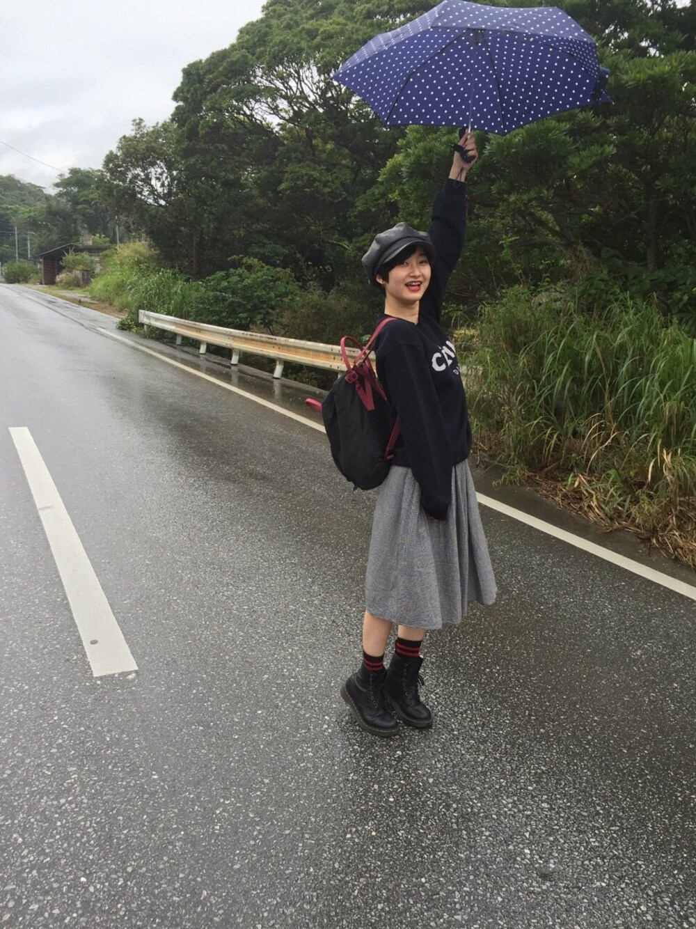 「Fjallraven Kankenのアイテム（バックパック/リュック、ブラック系）」を使った、NAOさん（レディース・161cm）の春コーディネートの1枚目の写真