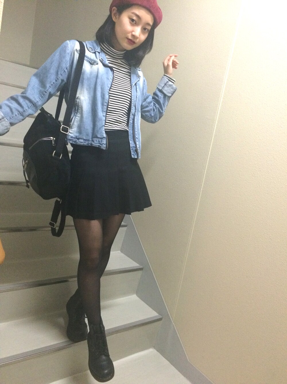 「ユニクロ、ブリティッシュ、ボーダー、American Apparel、ZARA KIDS、ZARA、Dr.Martens、シンプル」｜「Dr. Martensのアイテム（ブーツ、ブラック系）」を使った、NAOさん（レディース・161cm）の春コーディネートの1枚目の写真