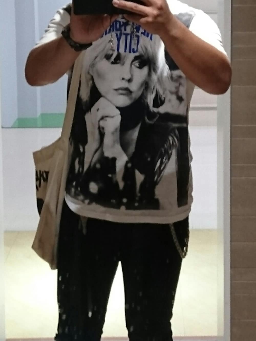 HYSTERIC GLAMOUR（ヒステリックグラマー）の「WOMAN ON SKULL