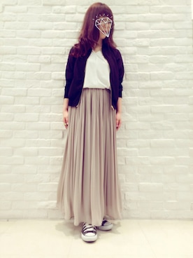 「a.v.v（アーヴェヴェ）のアイテム」を使った、romiさん（レディース・151cm）の春コーディネート