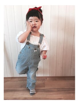 「Lee（リー）のアイテム（サロペット/オーバーオール、ブルー系）」を使った、PinktriangleAKMさん（キッズ）の夏コーディネート