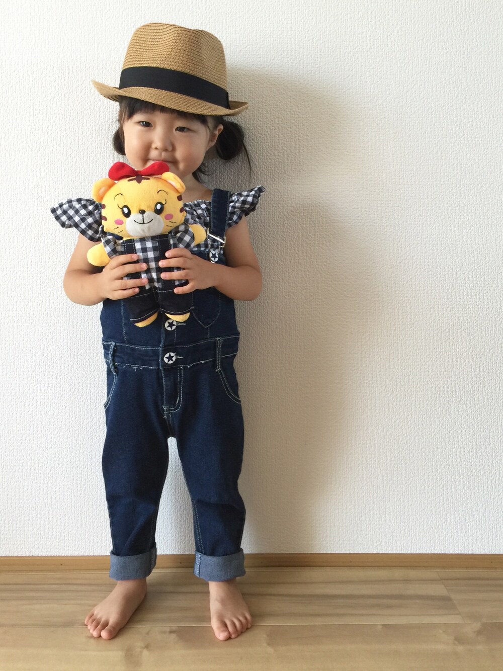 「お揃い、お揃いコーデ、しまじろう、サロペット、キッズコーデ、シンプル、kidsfashion、デニム」｜「韓国子供服のアイテム（サロペット/オーバーオール、ブルー系）」を使った、PinktriangleAKMさん（キッズ・90cm）の夏コーディネートの1枚目の写真