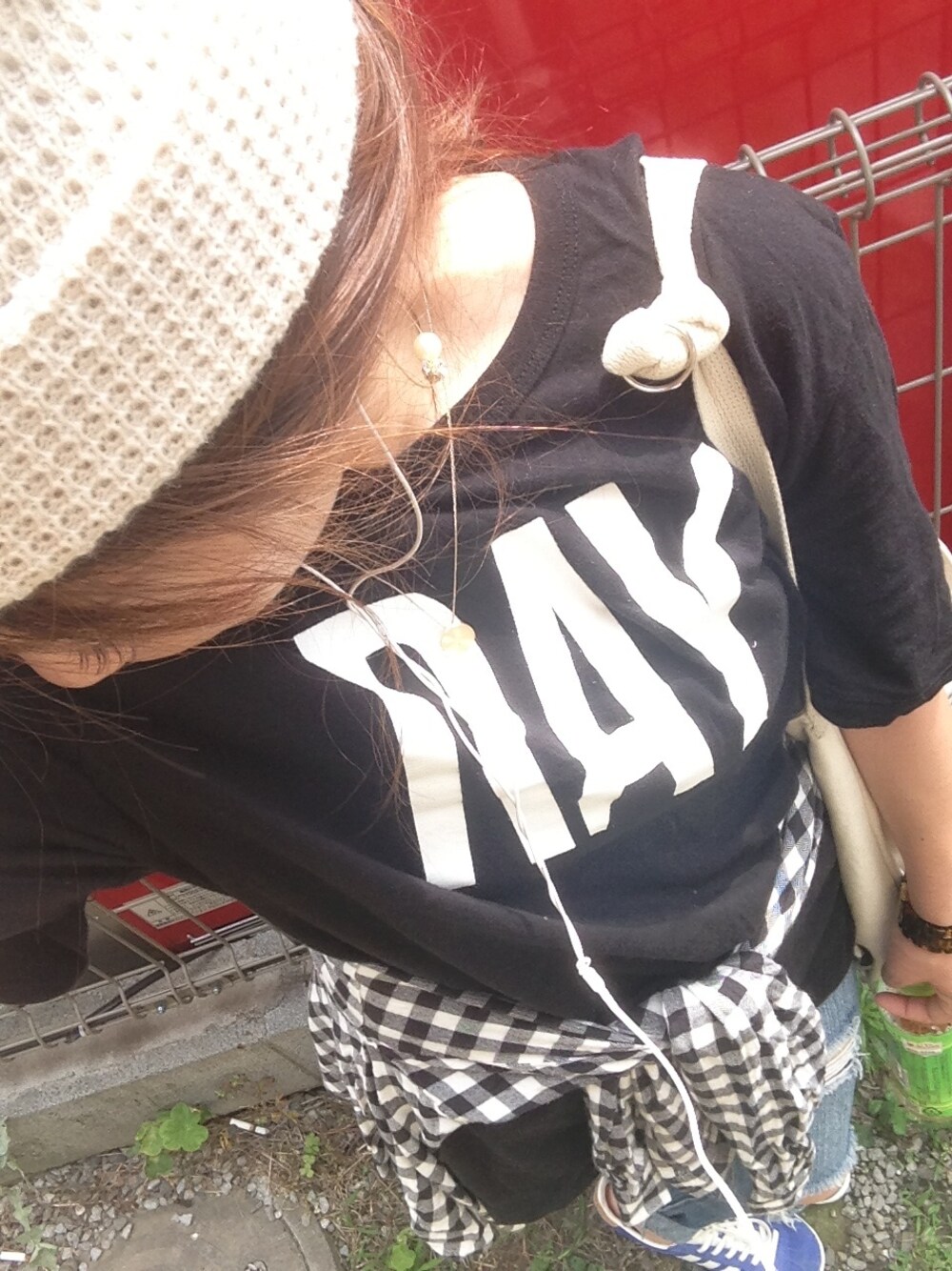 「GU、FOREVER 21、RAY、BUMP OF CHICKEN、adidas」｜「no brandのアイテム（ニットキャップ/ビーニー、ベージュ系）」を使った、manamiさん（レディース・147cm）の夏コーディネートの1枚目の写真
