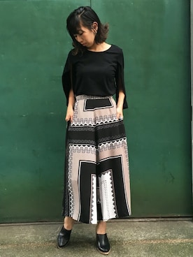 「Settimissimo（セッティミッシモ）のアイテム（パンツ）」を使った、Yumiさん（レディース・156cm）の夏コーディネート