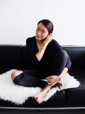 「wearsg」｜「アイテム（アナログ腕時計）」を使った、Melissa Megan Teeさん（レディース・170cm）の冬コーディネート
