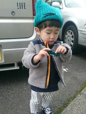 「GAP（ギャップ）のアイテム（ブルゾン）」を使った、yotticuriさん（キッズ・90cm）の冬コーディネート