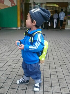 「b・ROOM（ビールーム）のアイテム（バッグ）」を使った、yotticuriさん（キッズ・90cm）の春コーディネート