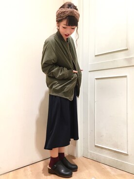 「ヘアバンド」｜「アイテム（MA-1）」を使った、studio CLIP大日店さん（レディース・155cm）の秋コーディネート