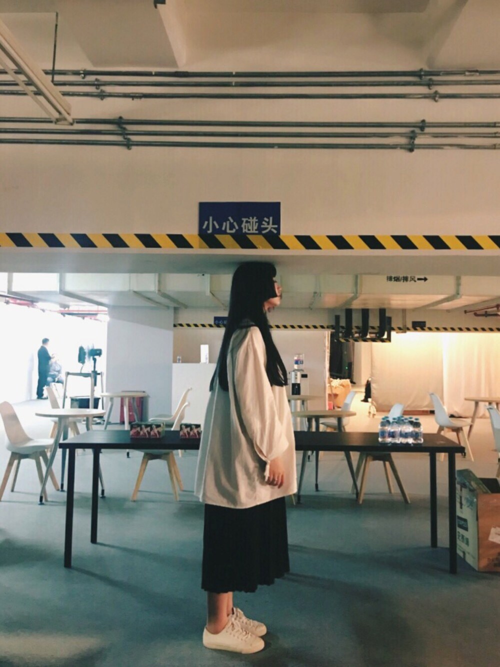 「bonumのアイテム（ジャケット/アウター、ホワイト系）」を使った、Aliceさん（レディース・170cm）の秋コーディネートの1枚目の写真