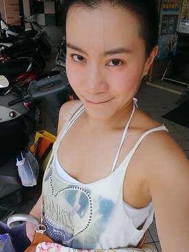 王韻潔さんのコーディネート