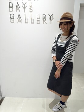 「SEVENDAYS=SUNDAY（セブンデイズサンデイ）のアイテム（ジャンパースカート）」を使った、yuika fujiwaraさん（レディース・164cm）の秋コーディネート