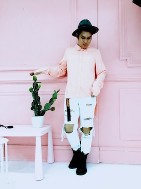 「off white（オフホワイト）のアイテム（つなぎ/オールインワン）」を使った、木昜雅哲さん（メンズ・178cm）の秋コーディネート