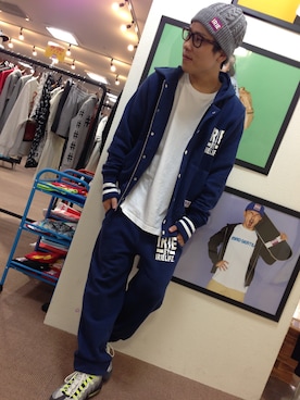 「BAYLINKSTORE」｜ラガチャイナさん（メンズ・174cm）の秋コーディネート