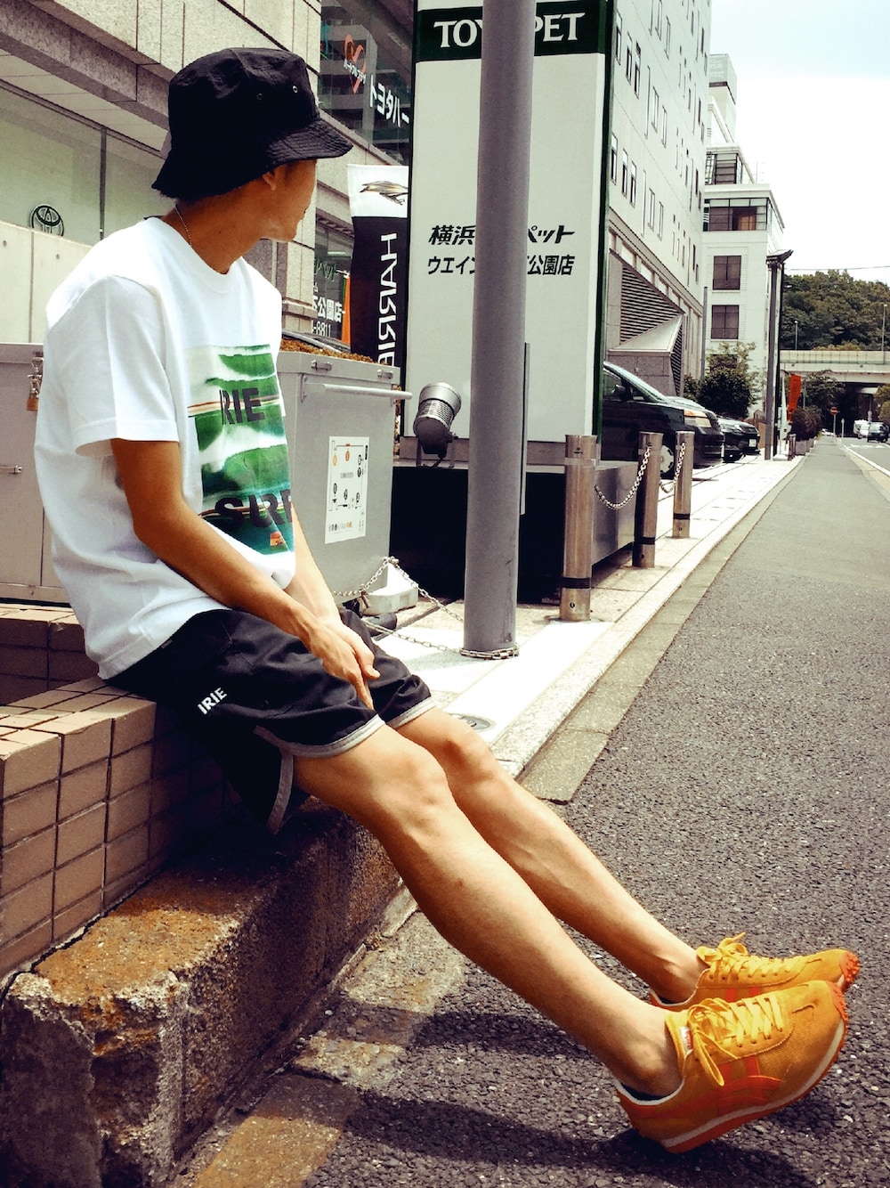 「Irie Life、IRIE by Irielife、SURF、raggachina」｜「IRIE by irielifeのアイテム（ハット、ブラック系）」を使った、ラガチャイナさん（メンズ・170cm）の夏コーディネートの1枚目の写真